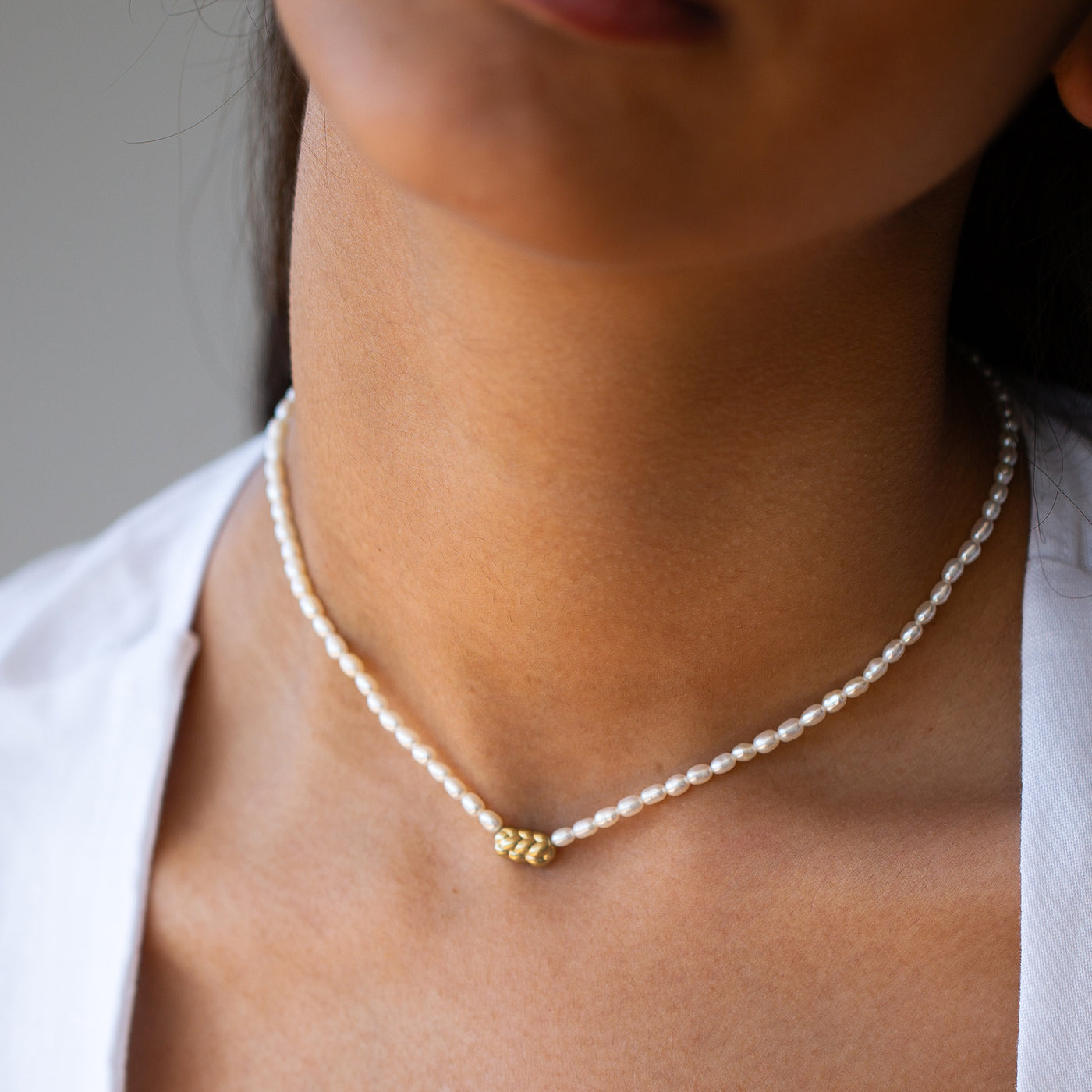 14K Gold and pearls necklace with a Challah pendant