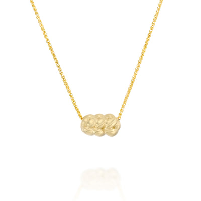 14K Gold knot Necklace, with a challah pendant and dainty chain