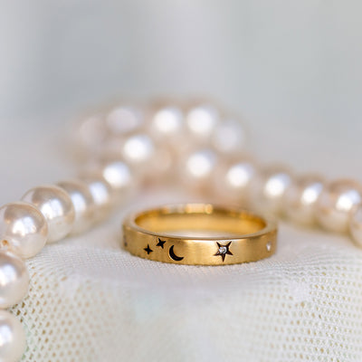 Take Me To The Moon |  Flat Gold and Diamond Ring
