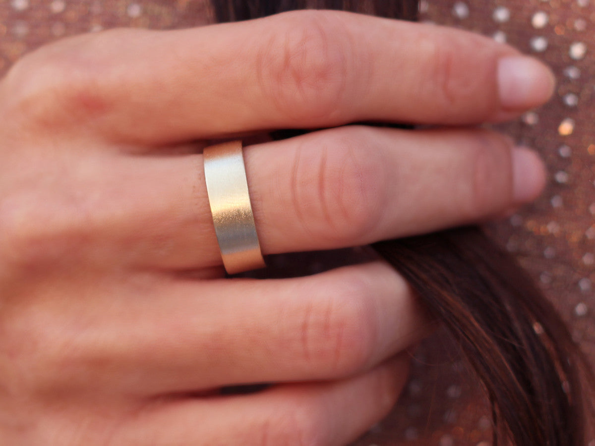 Amor | Wide Gold Ring
